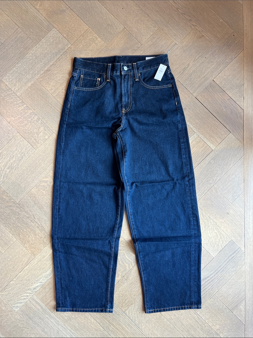 Hailey Bieber Gap extra baggy jeans
